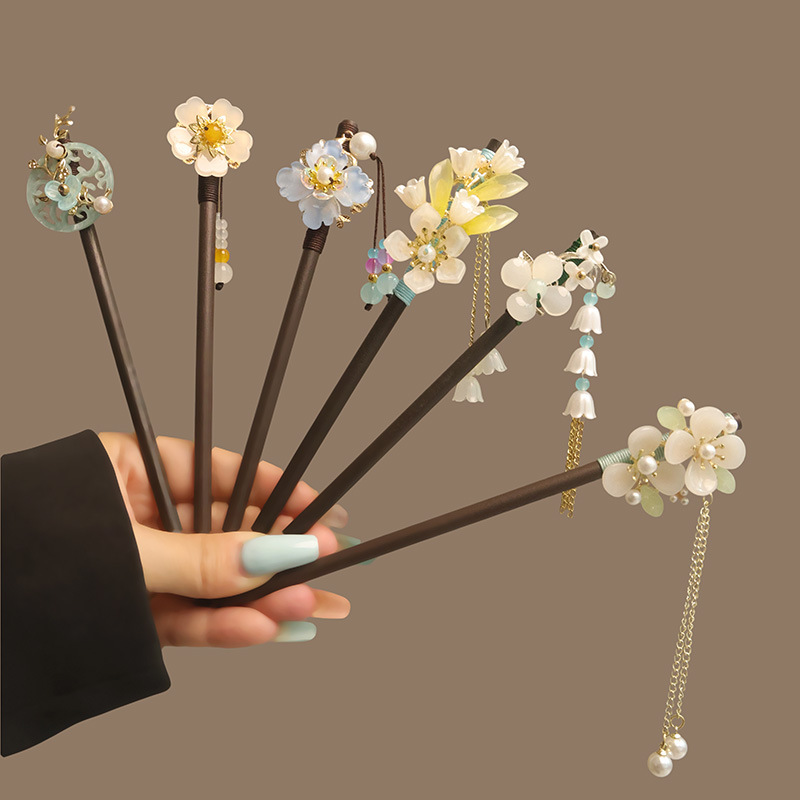 Flower Tassel Pearl Hair Stick - Board Game Go review and price